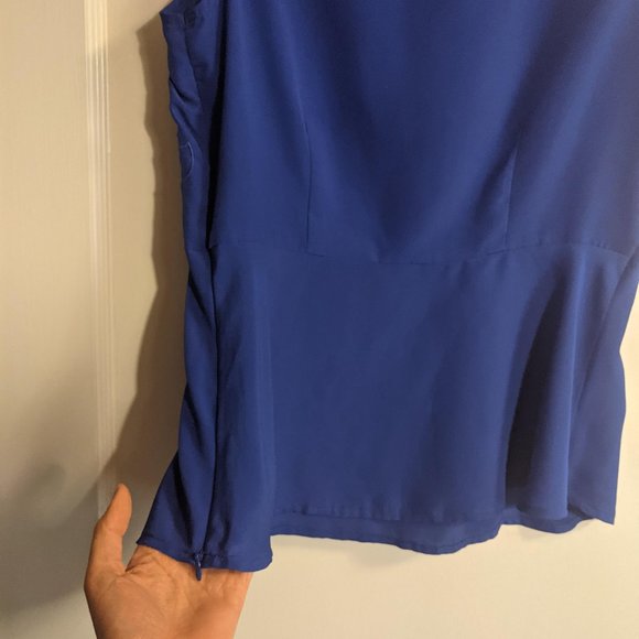 Ann Taylor Fitted Embroidered Top - Picture 3 of 5